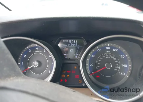 2013 Hyundai Elantra Gls z USA, uszkodzony, nr VIN KMHDH4AE0DU624242